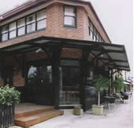 Berry Hotel - Sunshine Coast Tourism