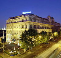 Grand Hotel Melbourne - Sunshine Coast Tourism