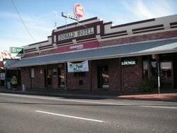 Donald Hotel - Sunshine Coast Tourism 0