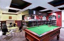 Paddys Bar - Holiday Sunshine Coast 0