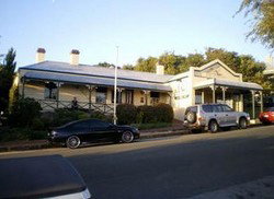 Earl Of Spencer Historic Inn - Sunshine Coast Tourism 0