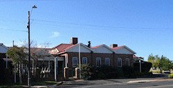 Capel Tavern, Restaurant & Bottleshop - Sunshine Coast Tourism 0