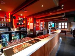 Marine Hotel - Sunshine Coast Tourism 0