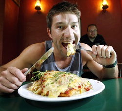 Newmarket Hotel Albury - Holiday Sunshine Coast 1