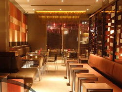 Hotel Illawarra - Holiday Sunshine Coast 1