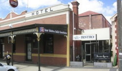 American Hotel Creswick - Sunshine Coast Tourism 2