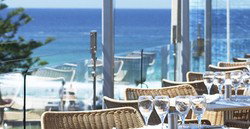 Ravesis Wine Bar - Holiday Sunshine Coast 2