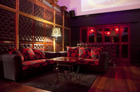 East End Bar - Sunshine Coast Tourism 2