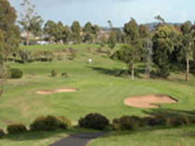 Mount Gambier Golf Club - Holiday Sunshine Coast 1