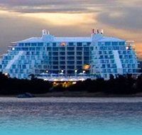 Ettalong Beach Club - Holiday Sunshine Coast