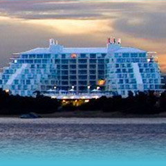 Ettalong Beach Club - Holiday Sunshine Coast 0