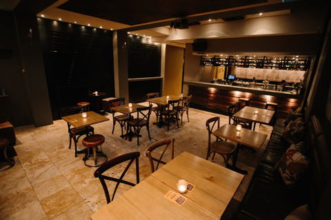 Rabbit Hole Bar And Dining - Sunshine Coast Tourism 0