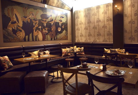 Rabbit Hole Bar And Dining - Sunshine Coast Tourism 1