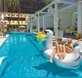 Pool Club - Sunshine Coast Tourism