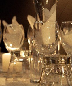 Cat And Fiddle Hotel - Sunshine Coast Tourism 1