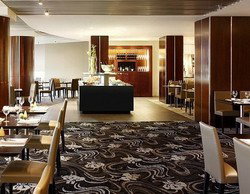 Lobby Lounge And Terrace - Holiday Sunshine Coast 2