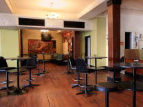 Spanish Club - Sunshine Coast Tourism 2