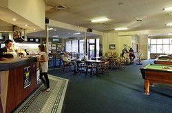 Yagoona Tavern - Holiday Sunshine Coast 3