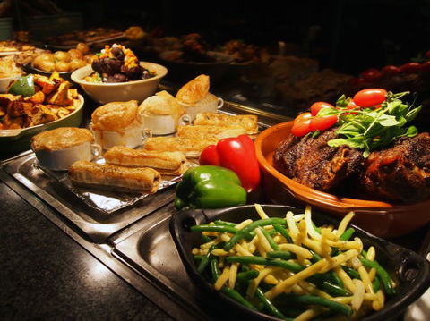 Sporters Bar - Sunshine Coast Tourism 2