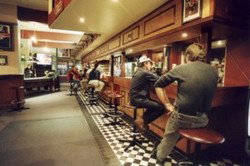 The Palace Hotel - Sunshine Coast Tourism 3