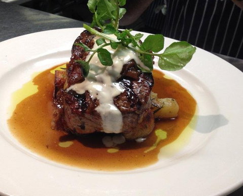 Olivo Restaurant - Holiday Sunshine Coast 3