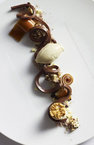 Restaurant Arras - Sunshine Coast Tourism 2
