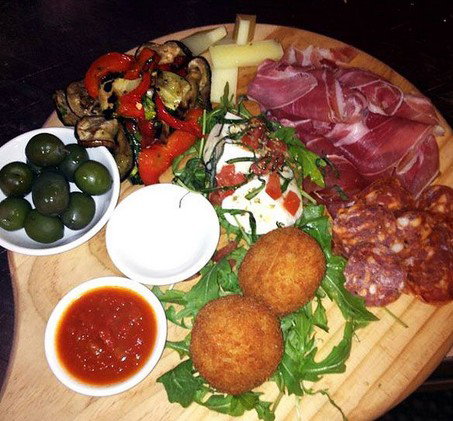 Sale Pepe - Sunshine Coast Tourism 1