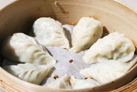 Classic China - Sunshine Coast Tourism 0