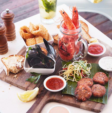 Deck Restaurant Bar Cafe - Sunshine Coast Tourism 3