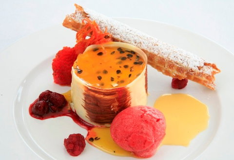 Dunes Restaurant & Kiosk Palm Beach - Holiday Sunshine Coast 0