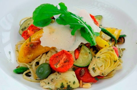 Dunes Restaurant & Kiosk Palm Beach - Holiday Sunshine Coast 1