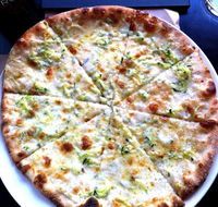 La Rosa Bar and Pizza - Sunshine Coast Tourism