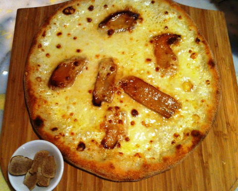 La Rosa Bar And Pizza - Sunshine Coast Tourism 1
