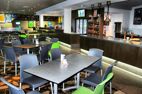 Central Lane Hotel - Sunshine Coast Tourism 5