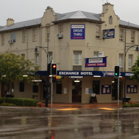 Exchange Hotel - Sunshine Coast Tourism 1