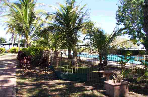 Mandorah Beach Hotel - Sunshine Coast Tourism 2