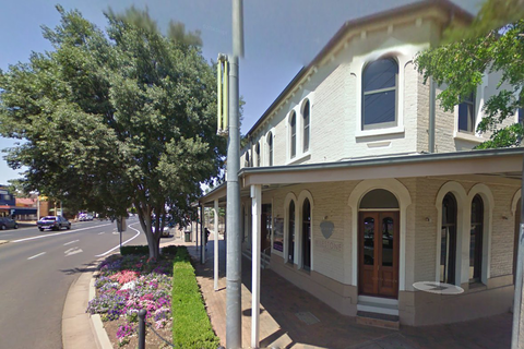 Milestone Hotel - Sunshine Coast Tourism 1