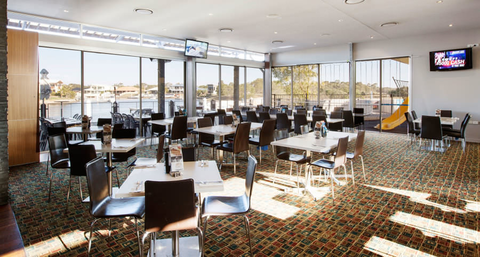Pelican Waters Tavern - Sunshine Coast Tourism 1