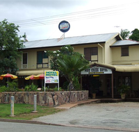 Pine Creek Hotel/Motel - Holiday Sunshine Coast