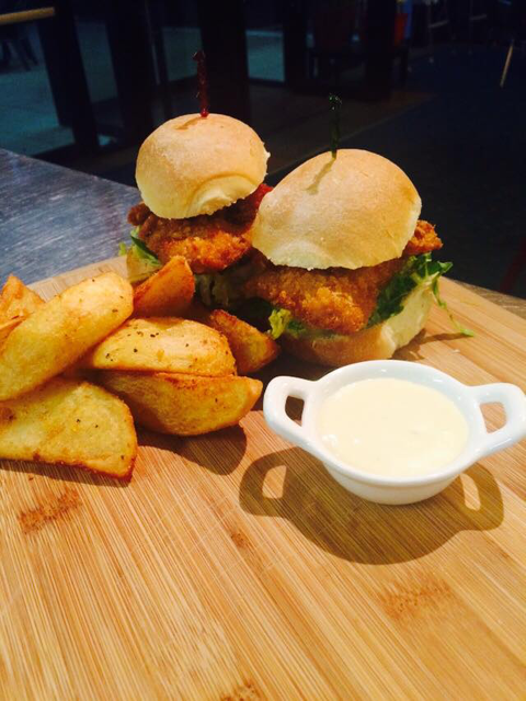 Salamander Tavern - Sunshine Coast Tourism 2