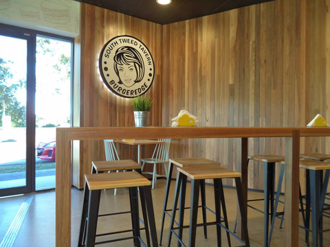 South Tweed Tavern - Sunshine Coast Tourism 4