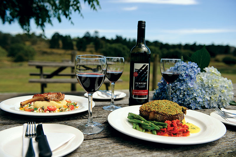 Sutton Forest Inn - Sunshine Coast Tourism 1