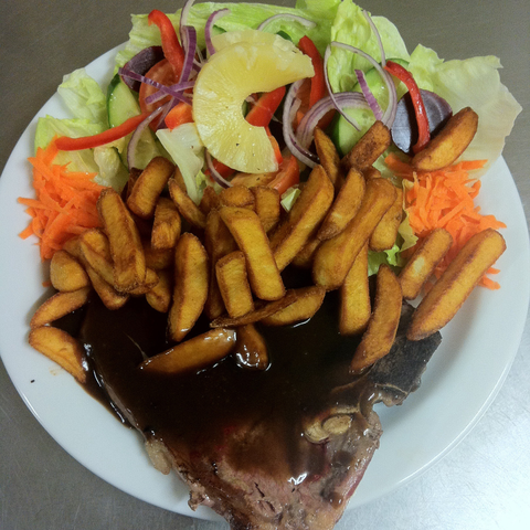 Westwood Hotel - Holiday Sunshine Coast 1