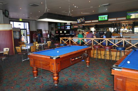 Westbrook Tavern - Sunshine Coast Tourism 3