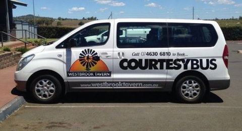 Westbrook Tavern - Sunshine Coast Tourism 4