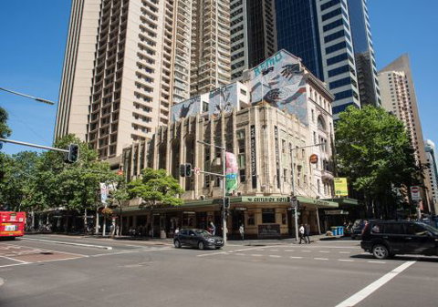 P.J. Gallagher's - Sunshine Coast Tourism 1