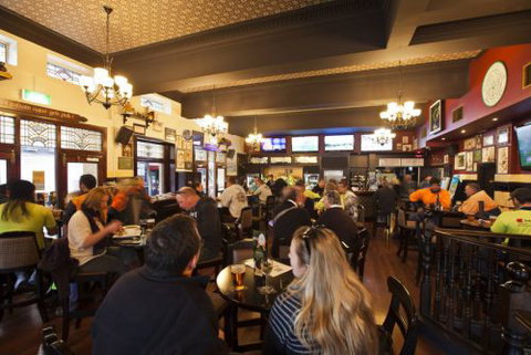 P.J. Gallagher's - Sunshine Coast Tourism 2