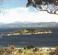 Hotel Bruny - Sunshine Coast Tourism