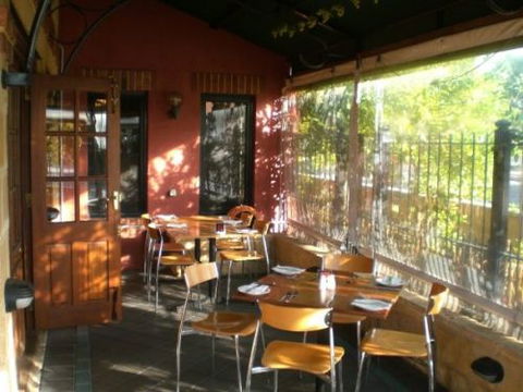 Belvideres Bar & Bistro - Holiday Sunshine Coast 0