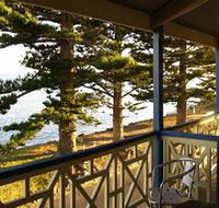 Robe Hotel - Holiday Sunshine Coast